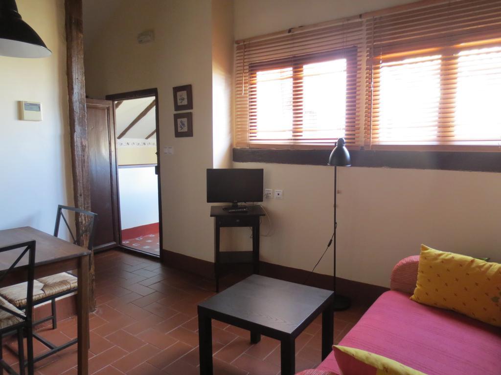 Apartamentos Turisticos El Losal Úbeda Eksteriør billede