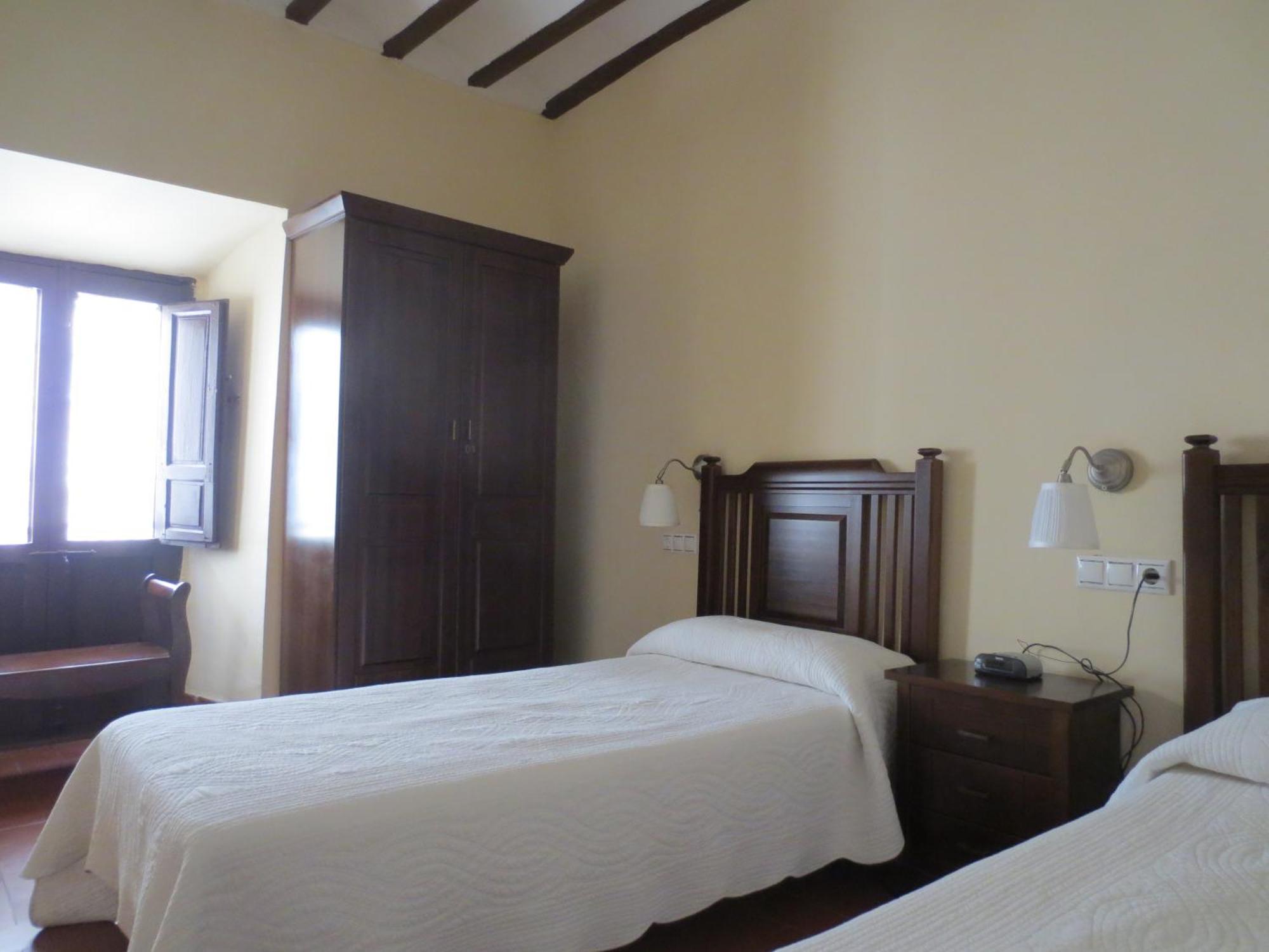 Apartamentos Turisticos El Losal Úbeda Eksteriør billede